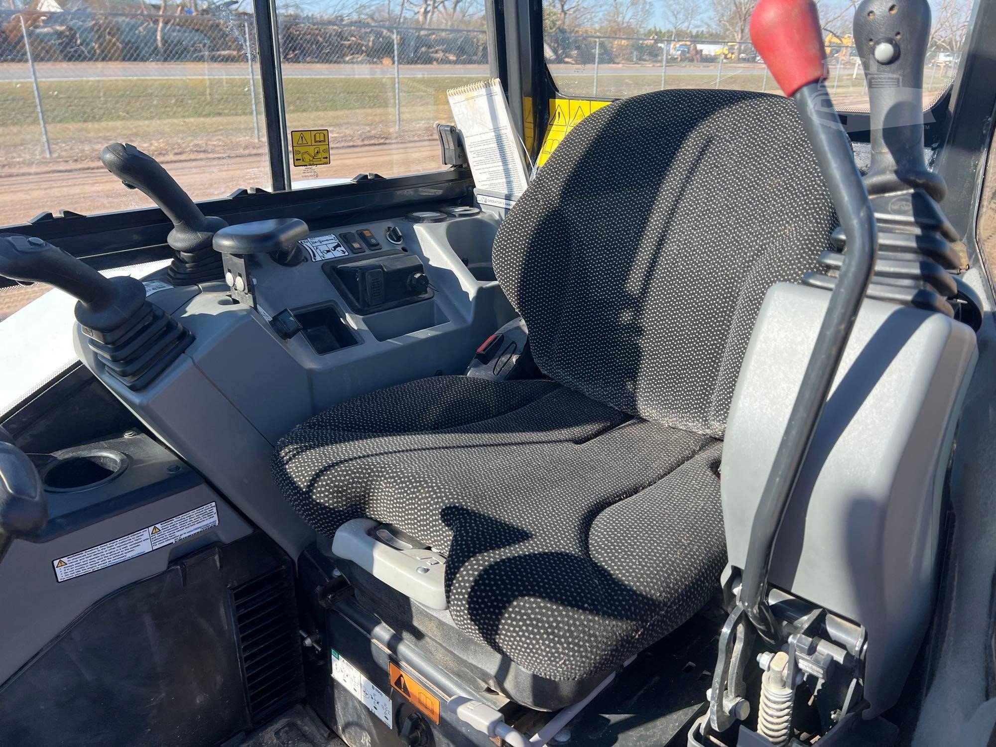 2023 Bobcat E50R2